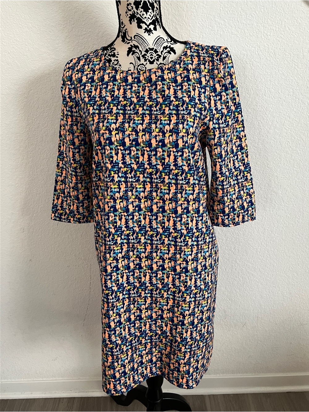 Everly Women’s Large Abstract Print Shift Dress 3/4 Sleeve Multicolor